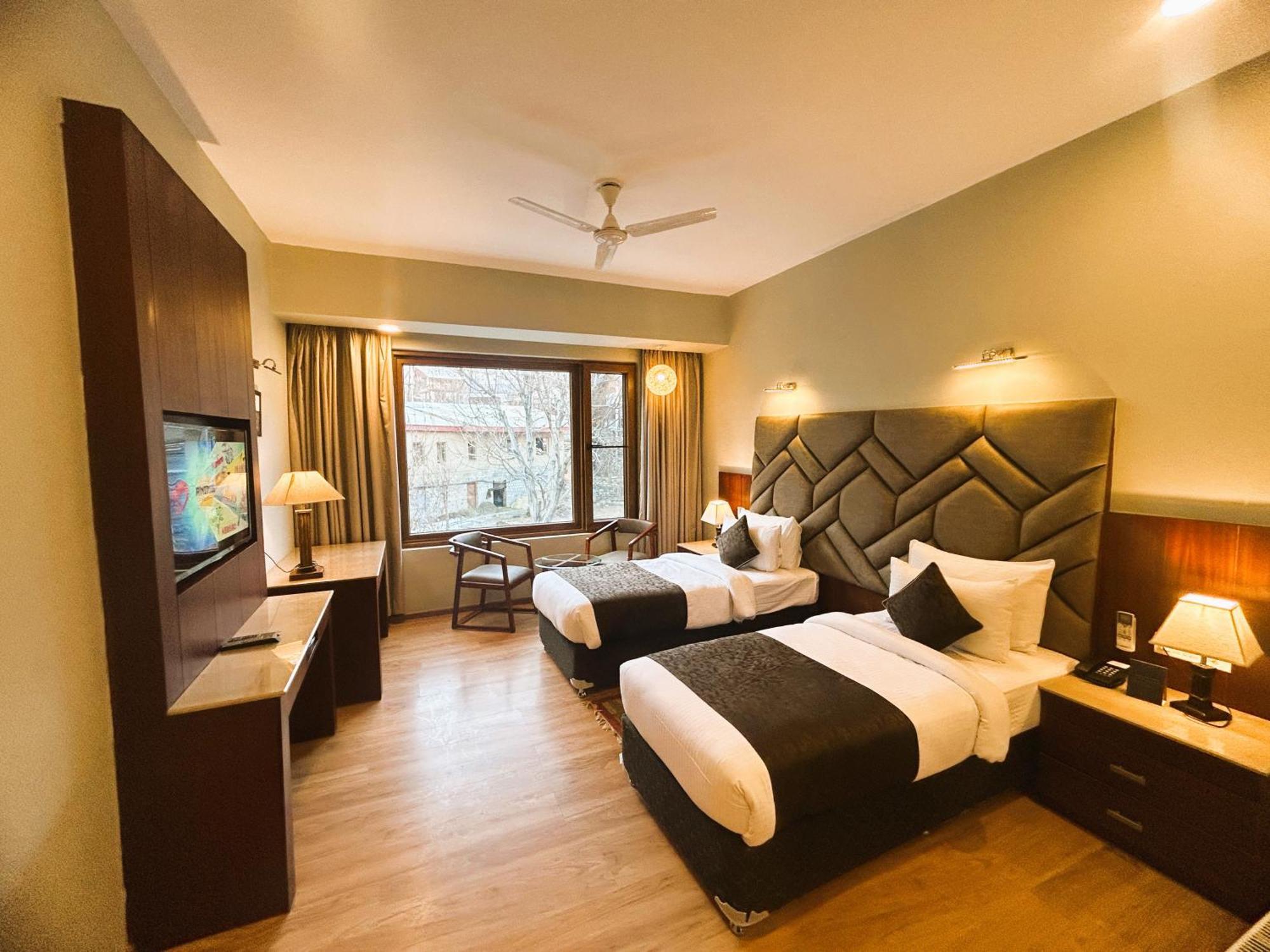 Hotel The Kargil Dış mekan fotoğraf